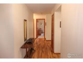 Photo #4: 906016 Listing