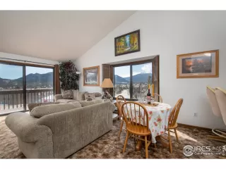 Photo #1: 906192 Listing