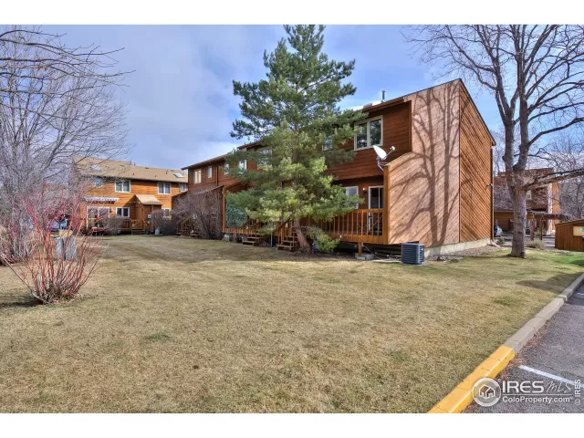 MLS: 906222 Condo For Sale