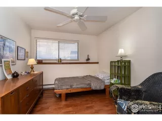 Photo #6: 906243 Listing