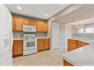 Photo #3: 906255 Listing