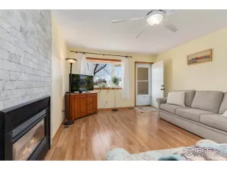 Photo #4: 906364 Listing 