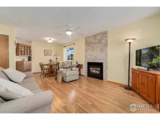 Photo #5: 906364 Listing 