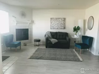 Photo #2: 906369 Listing