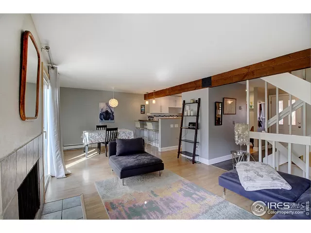 MLS: 906442 Condo For Sale