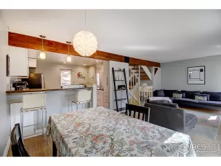 Photo #2: 906442 Listing