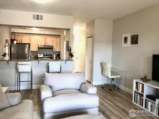 Photo #6: 906449 Listing 