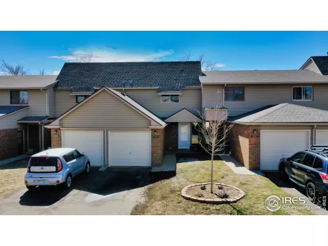 MLS: 906482 Condo For Sale