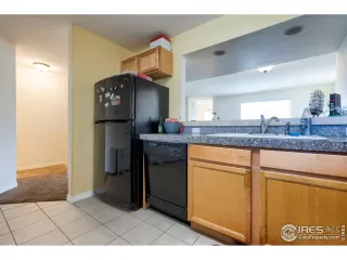 Photo #5: 906498 Listing