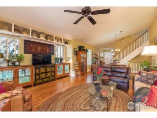 Photo #4: 906537 Listing