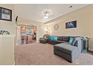 Photo #3: 906559 Listing