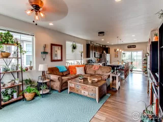 Photo #2: 906571 Listing