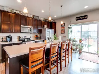 Photo #4: 906571 Listing