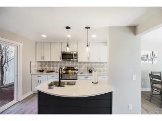 Photo #2: 9066089 Listing