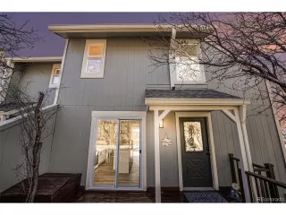 Photo #5: 9066089 Listing