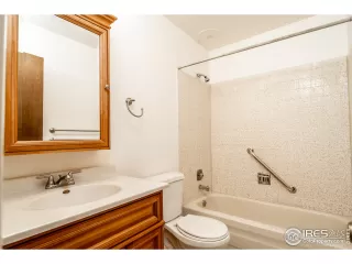 Photo #5: 906657 Listing 
