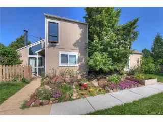 Photo #1: 9066843 Listing