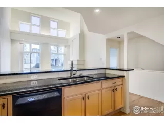 Photo #6: 906717 Listing