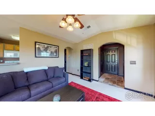 Photo #2: 906722 Listing