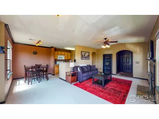 Photo #5: 906722 Listing