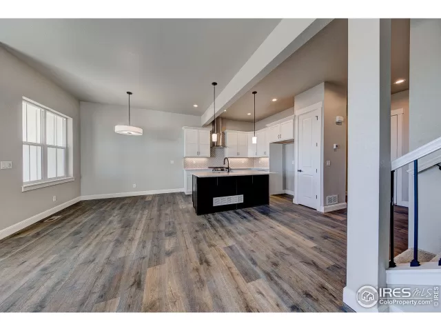 MLS: 906824 Condo For Sale