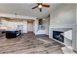 Photo #4: 906824 Listing