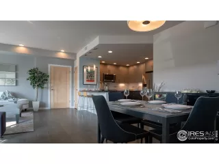 Photo #5: 906868 Listing