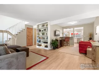 Photo #2: 907172 Listing