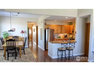 Photo #4: 907182 Listing