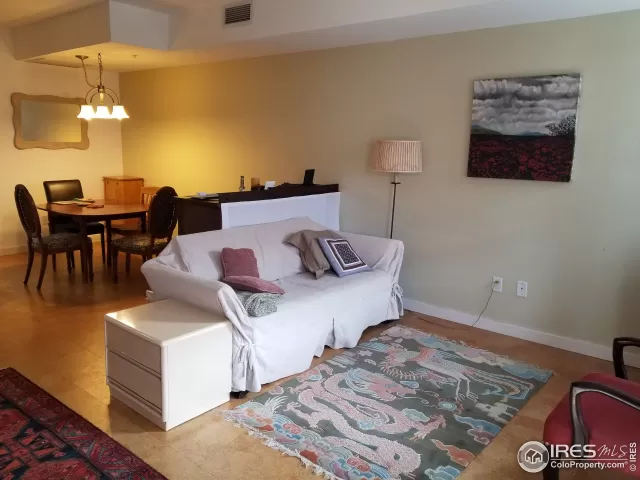 MLS: 907188 Condo For Sale