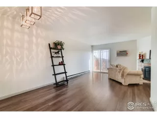 Photo #3: 907208 Listing