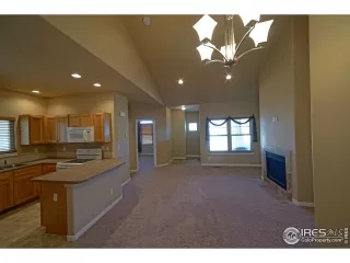 Photo #4: 907254 Listing