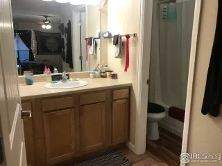 Photo #4: 907270 Listing