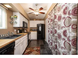 Photo #5: 907296 Listing