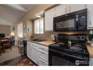 Photo #6: 907296 Listing