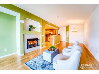 Photo #4: 907308 Listing