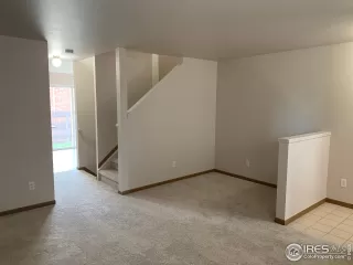 Photo #3: 907338 Listing