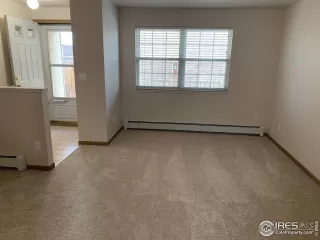 Photo #4: 907338 Listing