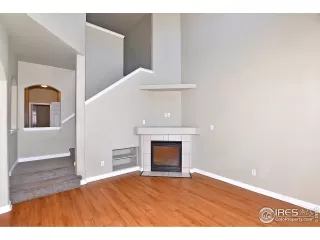 Photo #6: 907370 Listing