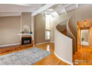 Photo #2: 907386 Listing