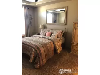 Photo #6: 907401 Listing