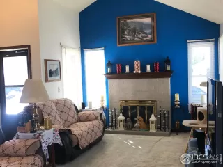 Photo #5: 907402 Listing