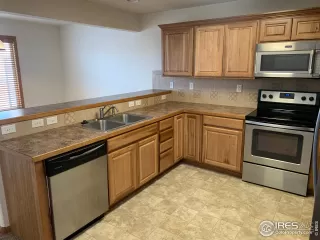 Photo #2: 907513 Listing