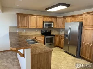 Photo #3: 907513 Listing