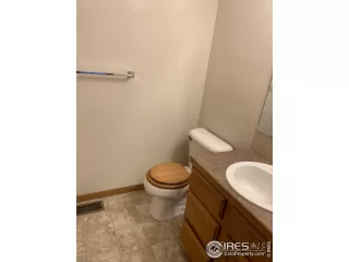 Photo #5: 907513 Listing