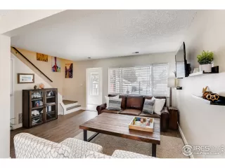 Photo #4: 907532 Listing