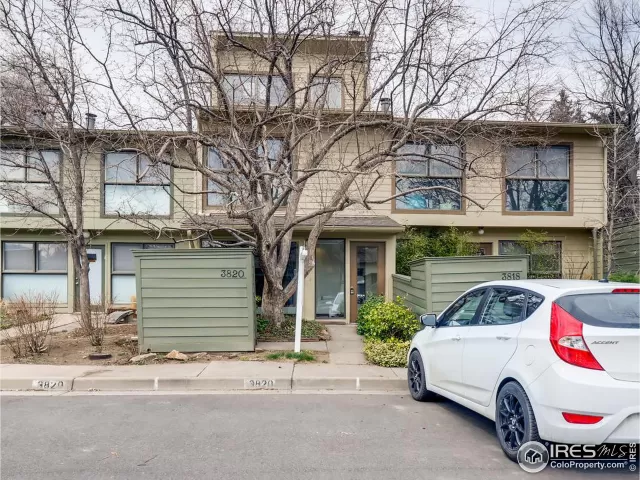 MLS: 907544 Condo For Sale