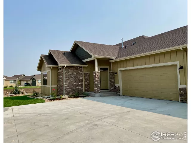 MLS: 907592 Condo For Sale