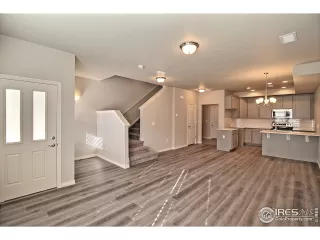 Photo #2: 907605 Listing 