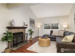 Photo #6: 907676 Listing 